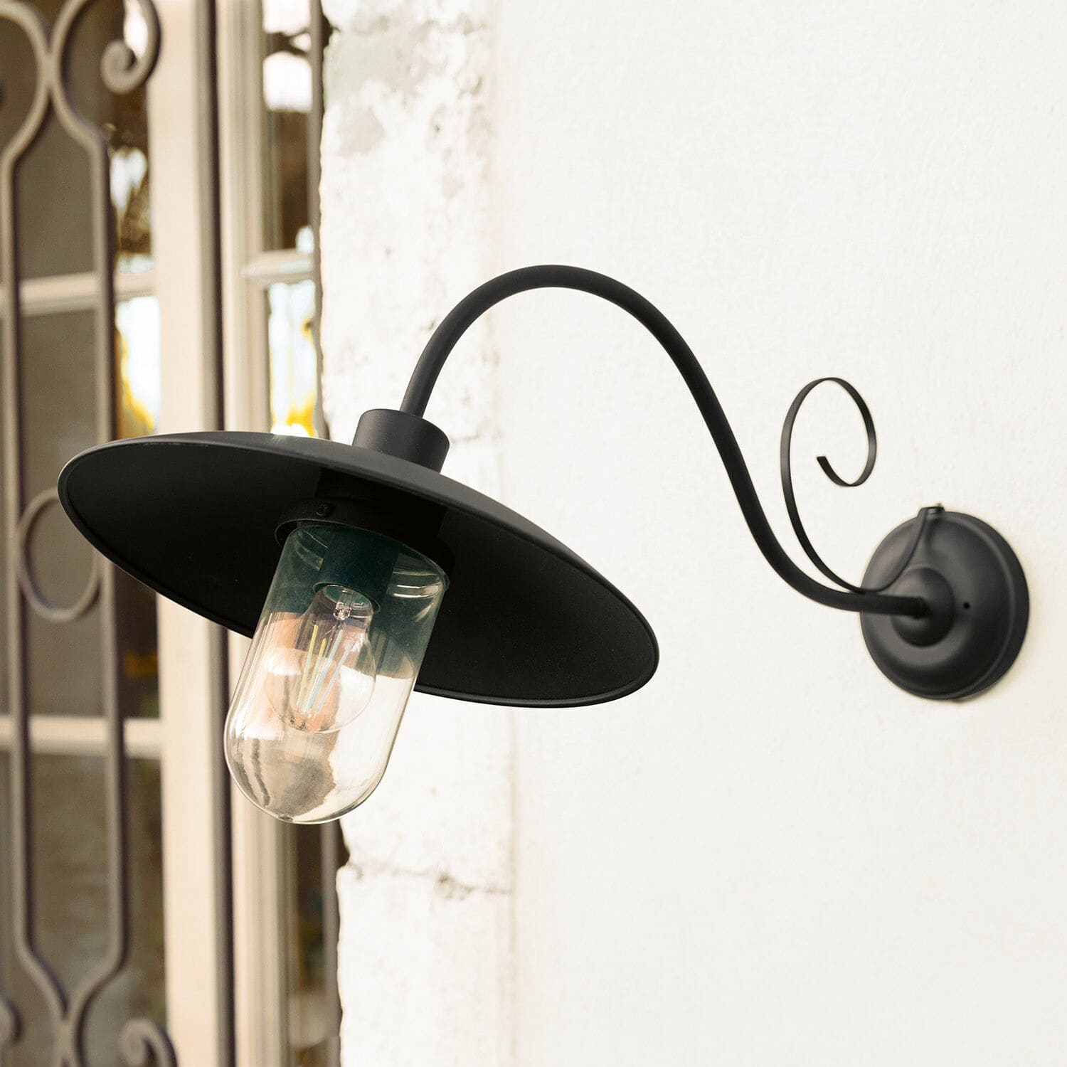 Aussenwandlampe Tiia