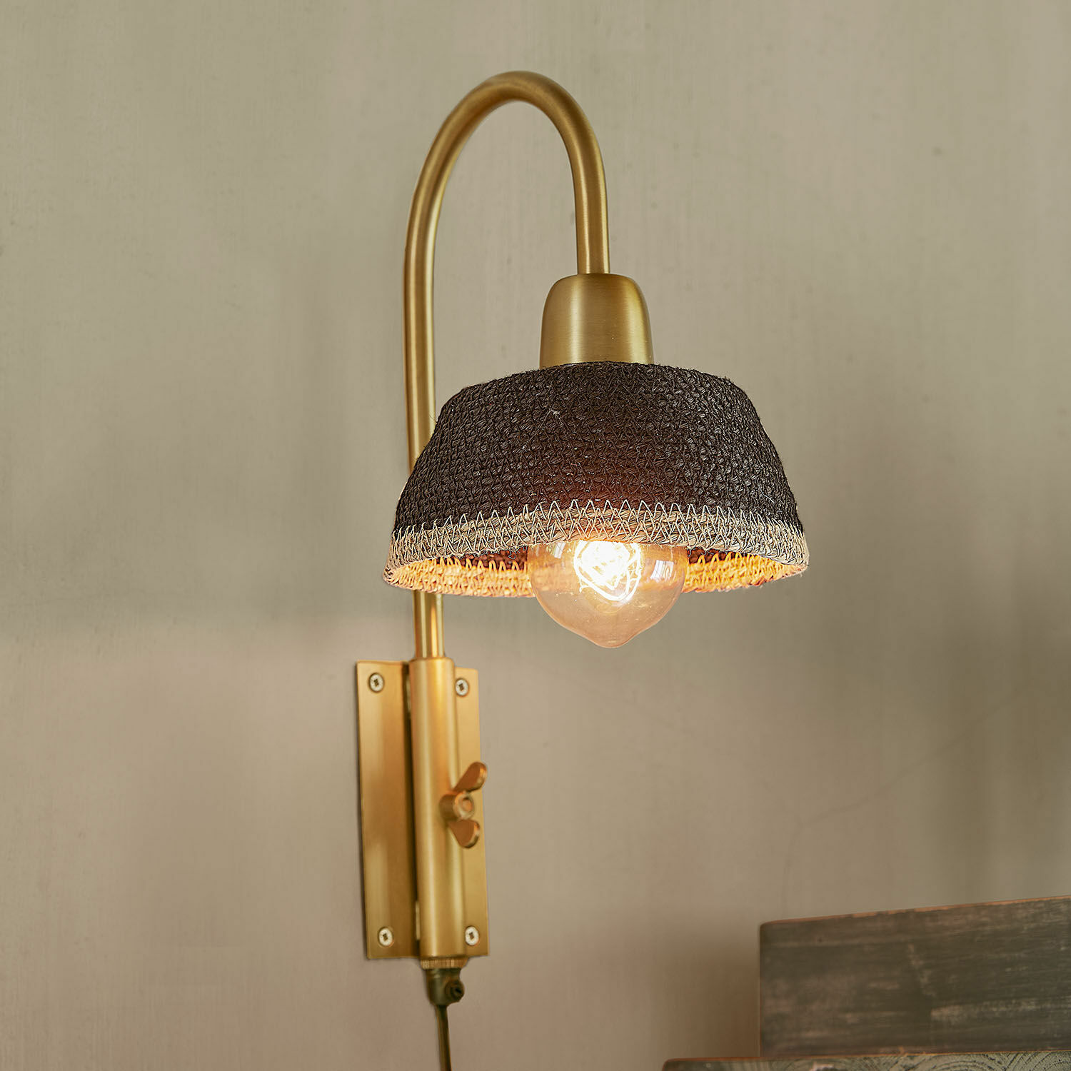 Wandlampe Quistal